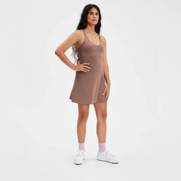 Girlfriend Collective Lola V-Neck Dress Fog 5X - Picture 2 of 16